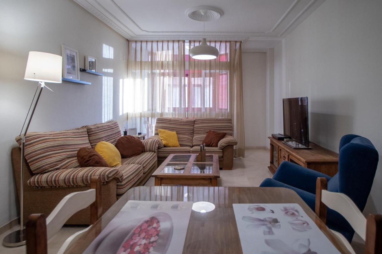 Apartamento Nuestra Andalucia - Cadiz Centro - Parking Екстериор снимка