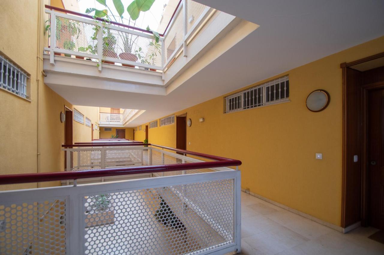 Apartamento Nuestra Andalucia - Cadiz Centro - Parking Екстериор снимка