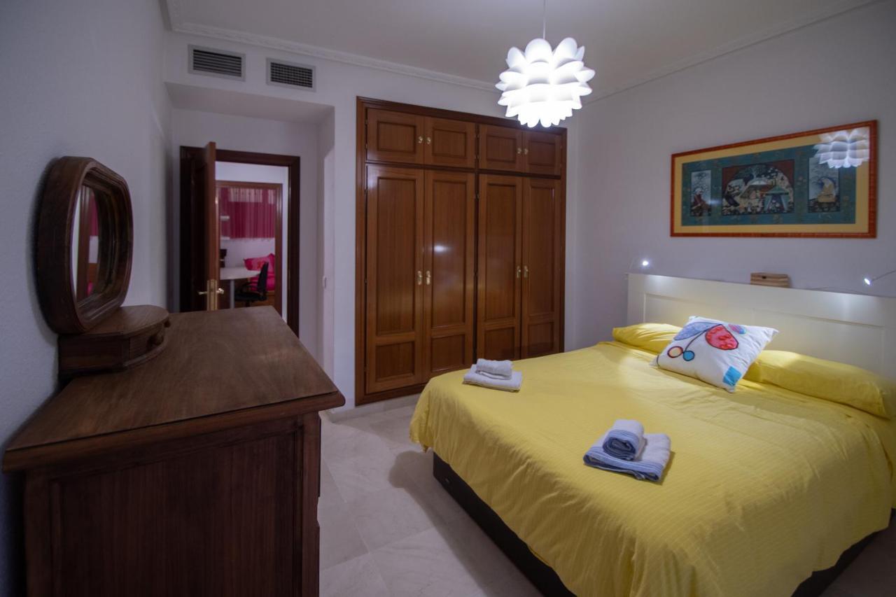 Apartamento Nuestra Andalucia - Cadiz Centro - Parking Екстериор снимка