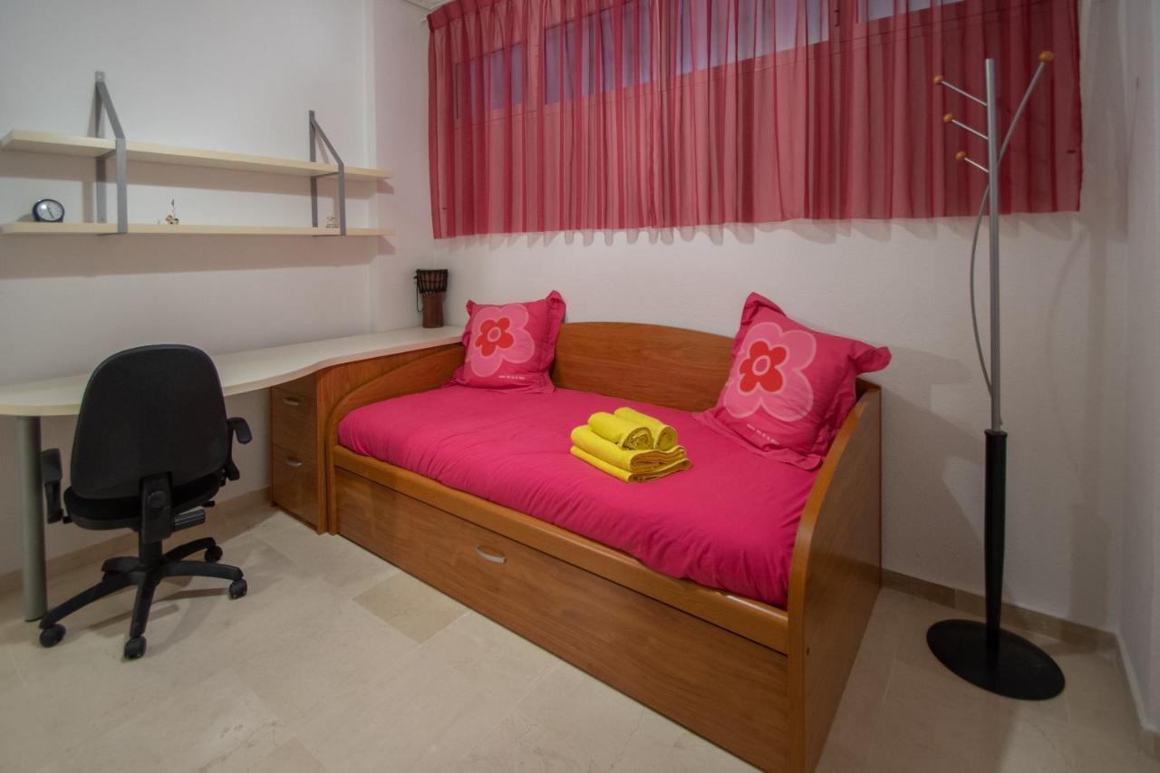Apartamento Nuestra Andalucia - Cadiz Centro - Parking Екстериор снимка