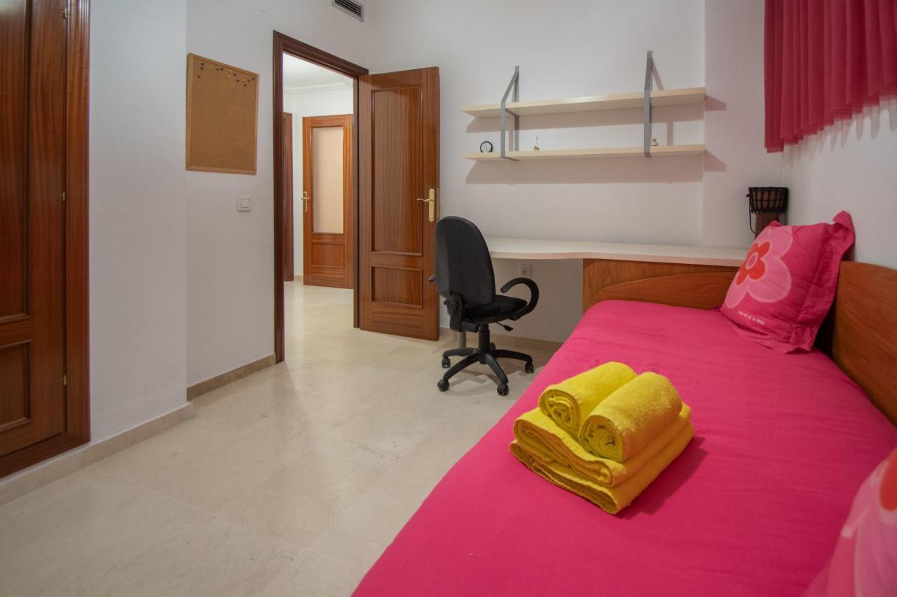 Apartamento Nuestra Andalucia - Cadiz Centro - Parking Екстериор снимка