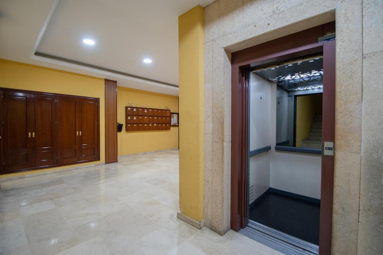 Apartamento Nuestra Andalucia - Cadiz Centro - Parking Екстериор снимка
